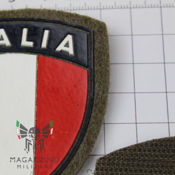 Patch Originale Esercito gommata Scudetto ITALIA 6 x 7 cm Militare Velcrata  (115)