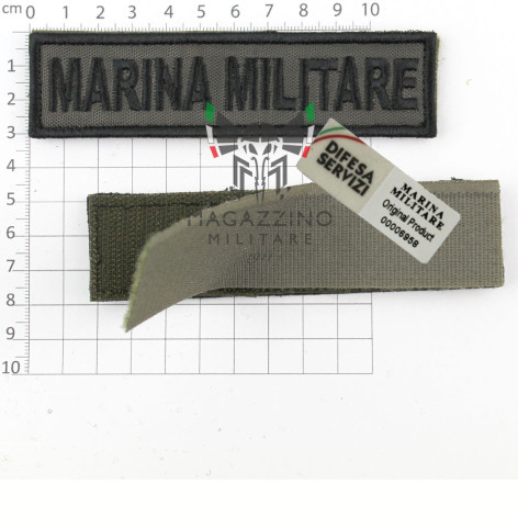 Patch toppa MARINA MILITARE cm 12x3 su verde militare ricamata con velcro