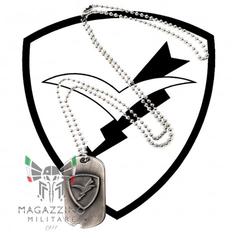 Military dog tag in metal with engraved emblem of Folgore Paratroopers, with ball chain