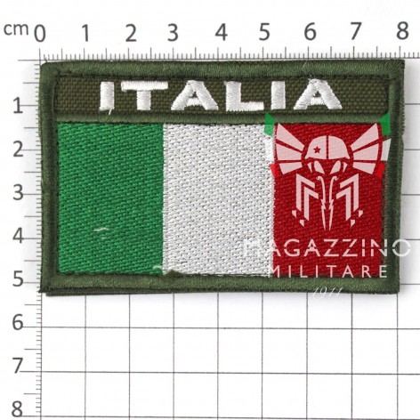 Patch Velcrata Distintivo IT Rettangolo Bandiera Scritta Italia Bianca Fondo Verde (132)