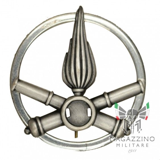 Metal beret badge of the Heavy Field Artillery (F22).